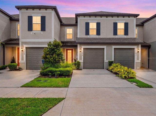 31898 BLUE PASSING LOOP, Wesley Chapel, FL 33545