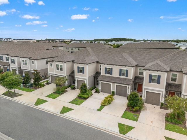 31898 BLUE PASSING LOOP, Wesley Chapel, FL 33545
