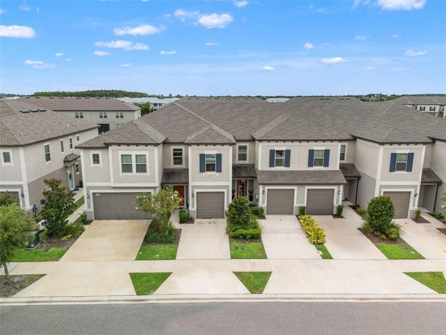 31898 BLUE PASSING LOOP, Wesley Chapel, FL 33545