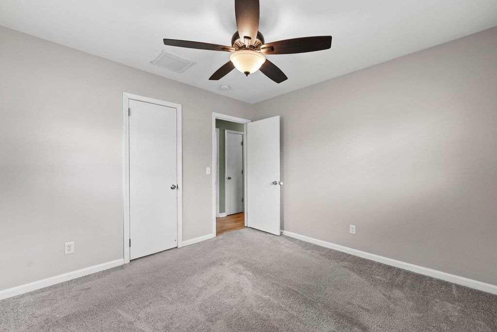 Image 20 of property listing at 123 Pandora Drive, Goose Creek, SC 29445