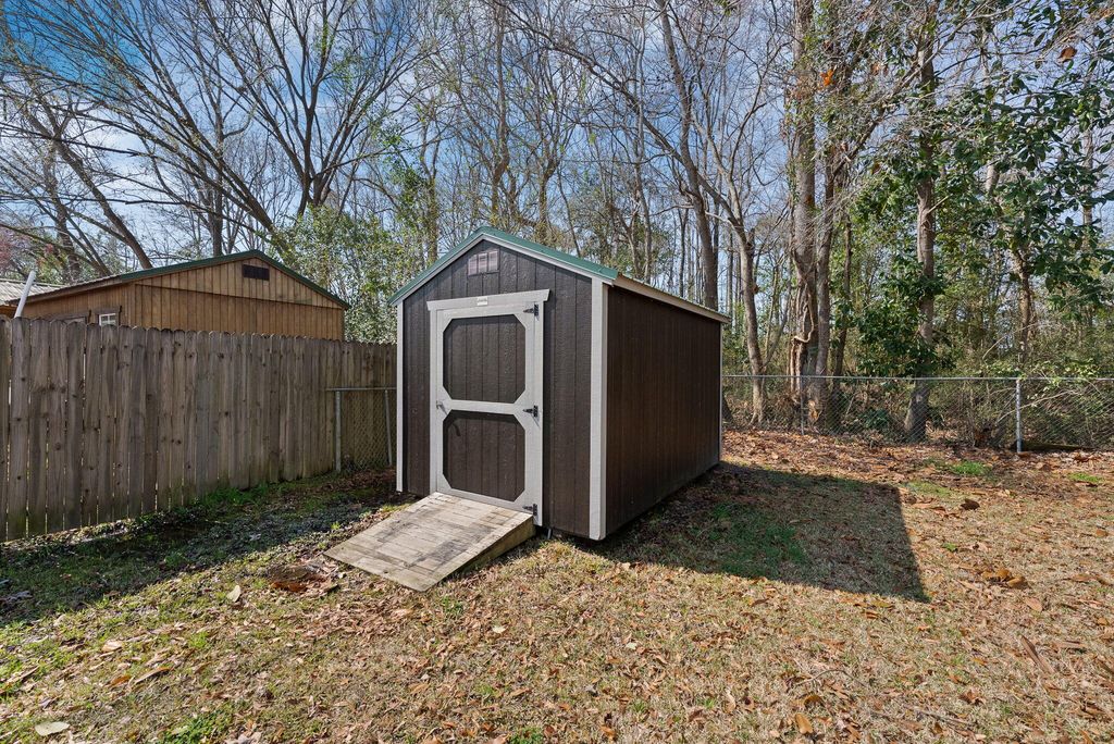 Image 26 of property listing at 123 Pandora Drive, Goose Creek, SC 29445