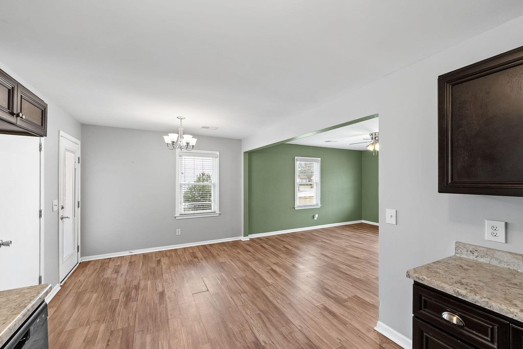 Image 9 of property listing at 123 Pandora Drive, Goose Creek, SC 29445