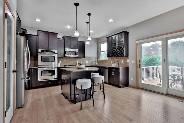 15376 Plumstone Drive, Eden Prairie, MN 55347
