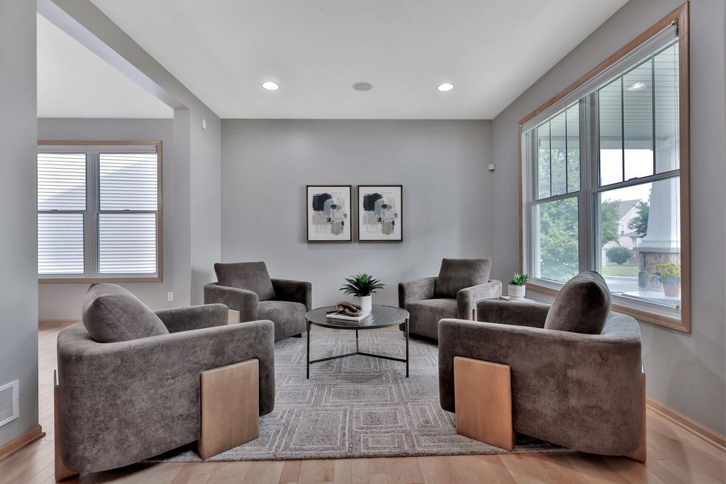 15376 Plumstone Drive, Eden Prairie, MN 55347 — photo 2