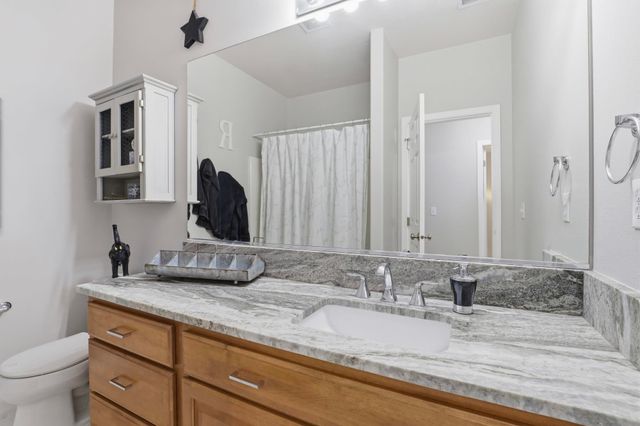 17706 E Galaxy Rd, Greenacres, WA 99016