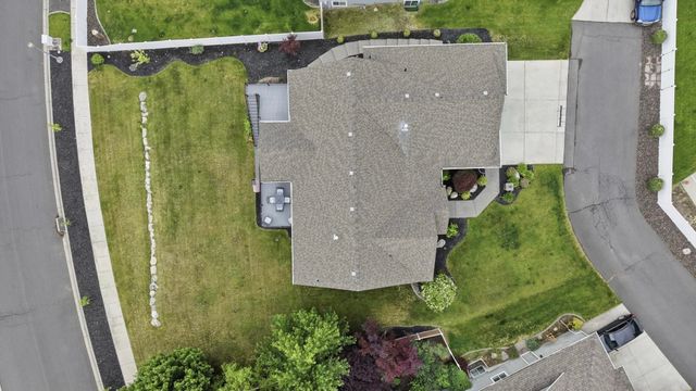 17706 E Galaxy Rd, Greenacres, WA 99016