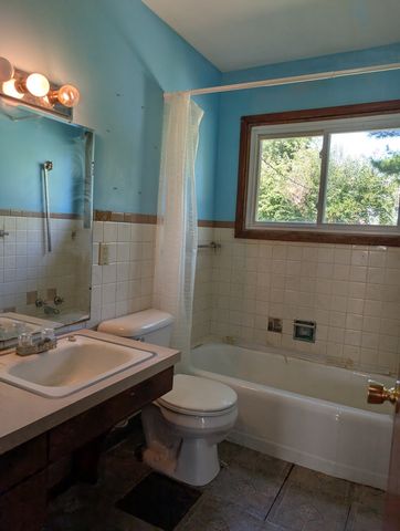 3344 148th Avenue, Sherrard, IL 61281