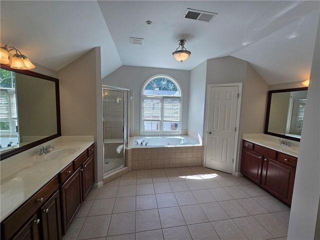 624 Maple Grove Way, Marietta, GA 30066