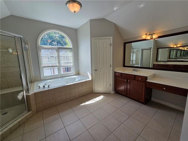 624 Maple Grove Way, Marietta, GA 30066