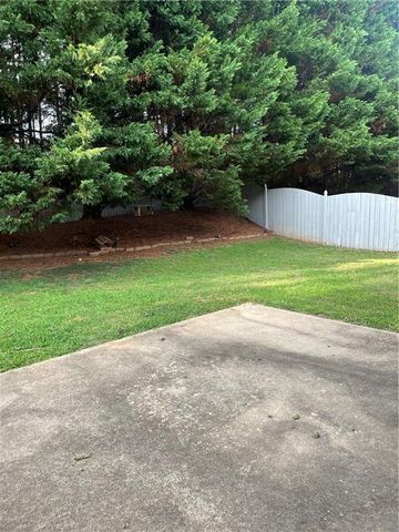 624 Maple Grove Way, Marietta, GA 30066