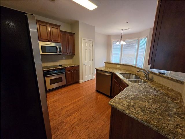624 Maple Grove Way, Marietta, GA 30066