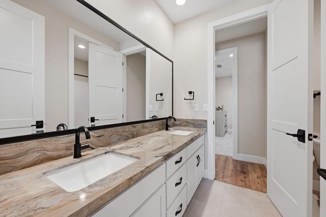 841 Rosette Ct, Roseville, CA 95747