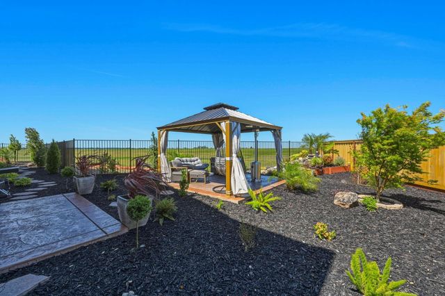 841 Rosette Ct, Roseville, CA 95747