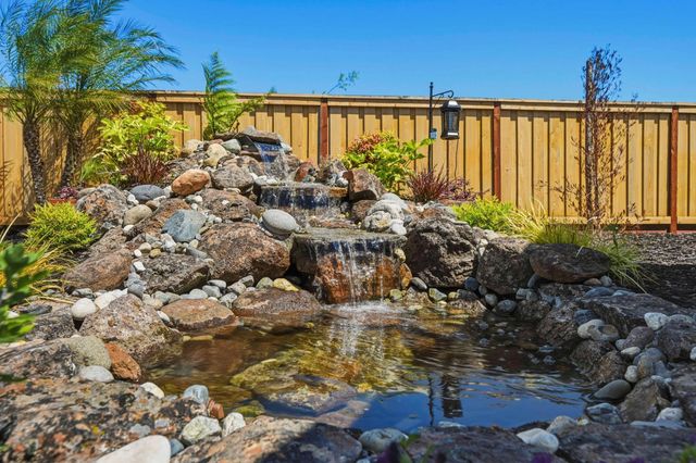 841 Rosette Ct, Roseville, CA 95747