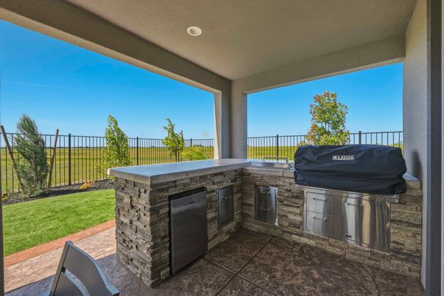 841 Rosette Ct, Roseville, CA 95747