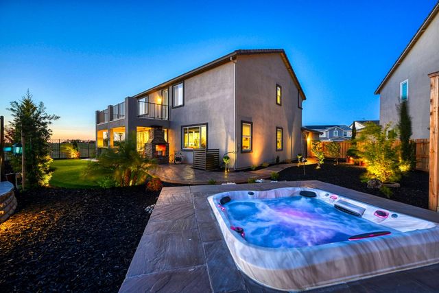 841 Rosette Ct, Roseville, CA 95747