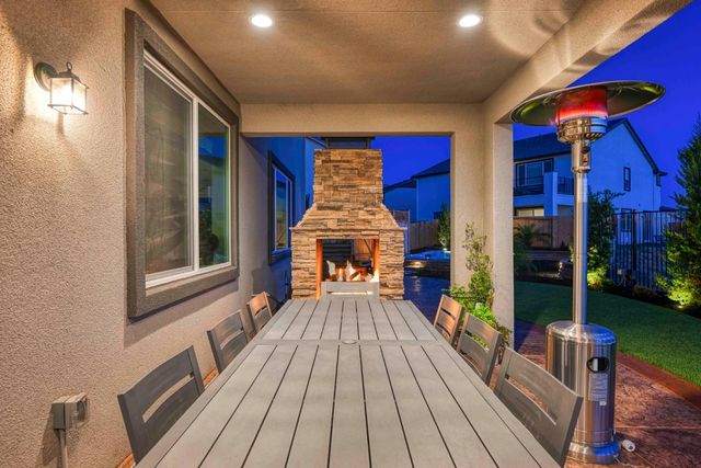 841 Rosette Ct, Roseville, CA 95747