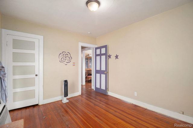 3952 Greenfield Road, Berkley, MI 48072