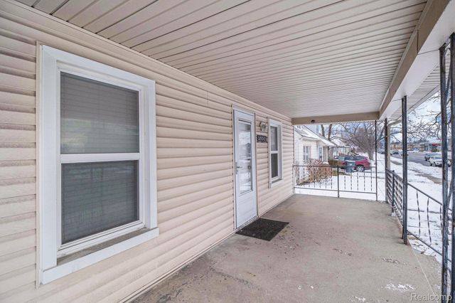 3952 Greenfield Road, Berkley, MI 48072