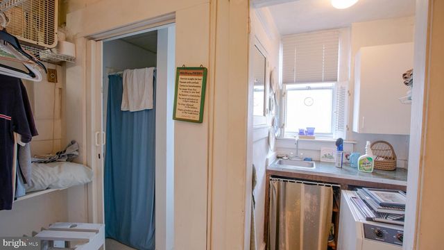 100 CHESTNUT ST, Audubon, NJ 08106