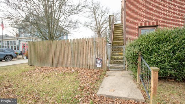 100 CHESTNUT ST, Audubon, NJ 08106