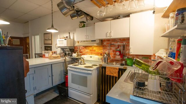 100 CHESTNUT ST, Audubon, NJ 08106