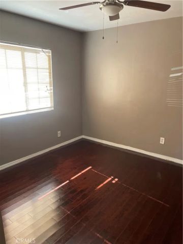 10979 Cassina A, South Gate, CA 90280