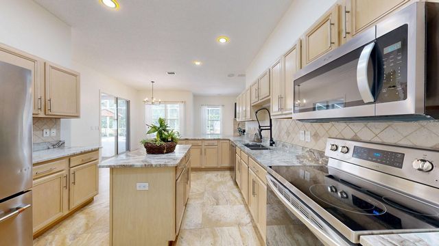 45 SAINT ANDREWS COURT, Palm Coast, FL 32137