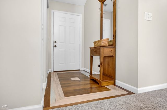 7373 S Woodruff Lane, Nineveh, IN 46164