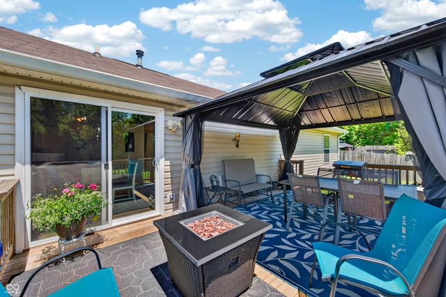 7373 S Woodruff Lane, Nineveh, IN 46164