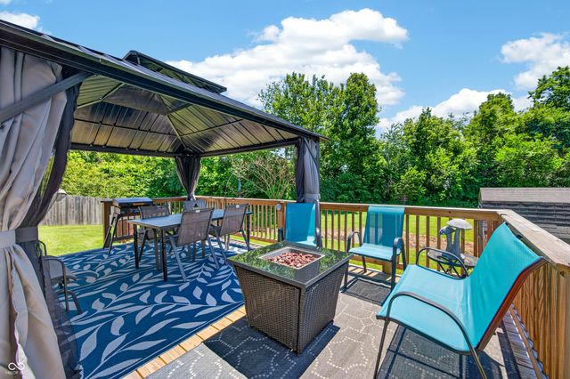 7373 S Woodruff Lane, Nineveh, IN 46164