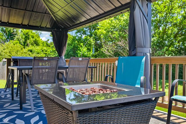 7373 S Woodruff Lane, Nineveh, IN 46164
