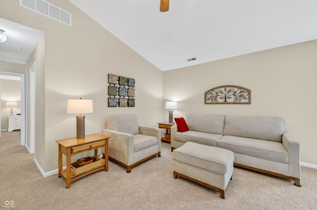7373 S Woodruff Lane, Nineveh, IN 46164