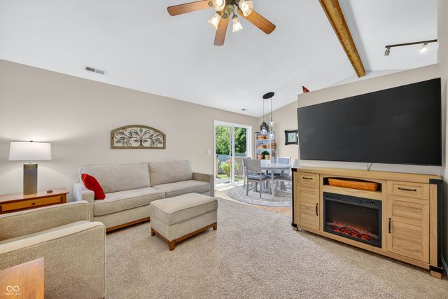 7373 S Woodruff Lane, Nineveh, IN 46164