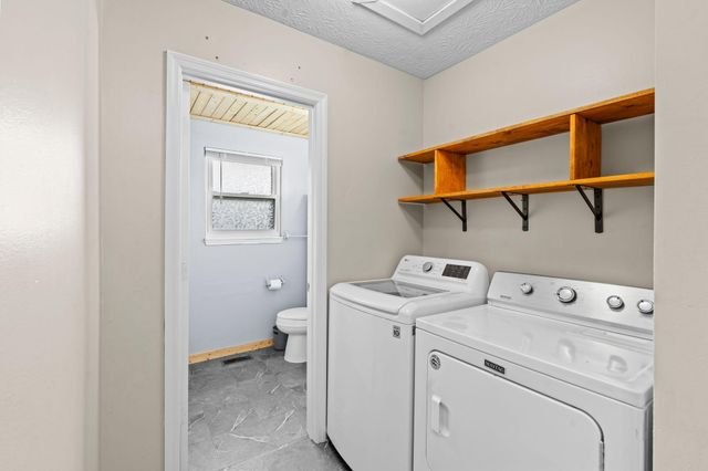 639 Windsor Way, Paris, KY 40361