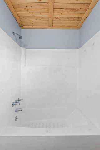 639 Windsor Way, Paris, KY 40361