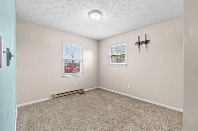 639 Windsor Way, Paris, KY 40361