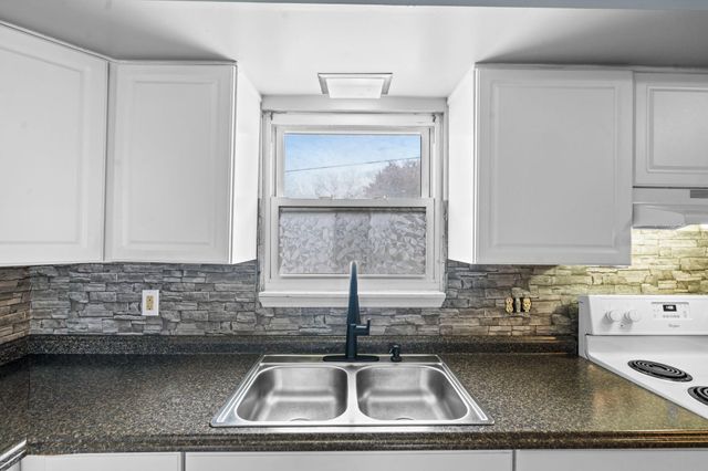 639 Windsor Way, Paris, KY 40361