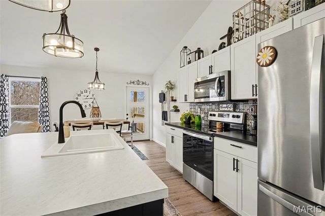 1177 Providence Way, Herculaneum, MO 63048