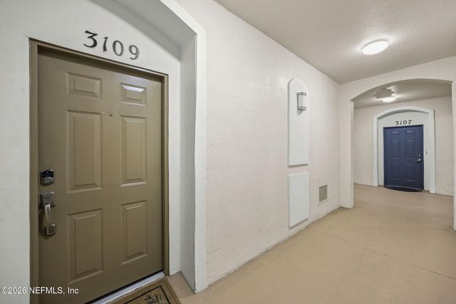 11251 CAMPFIELD Drive 3109, Jacksonville, FL 32256