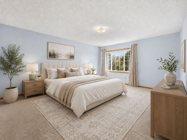 2280 Ranchview Lane N 27, Plymouth, MN 55447