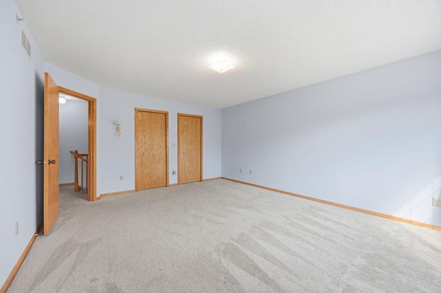 2280 Ranchview Lane N 27, Plymouth, MN 55447