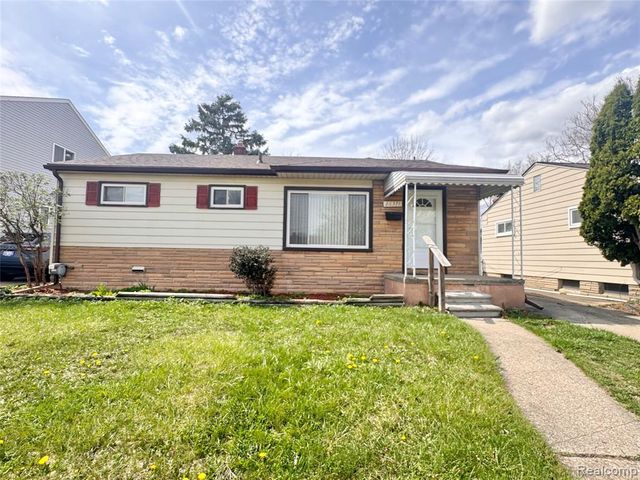 26371 Compson Street, Roseville, MI 48066