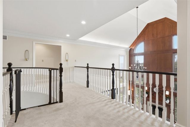 1070 Saint Mellion Dr, Collier Twp, PA 15142