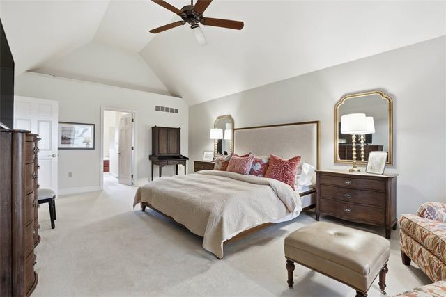 1070 Saint Mellion Dr, Collier Twp, PA 15142