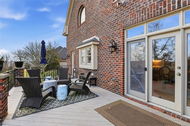 1070 Saint Mellion Dr, Collier Twp, PA 15142