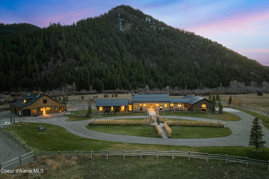 708 E Fork Road, Hailey, ID 83333 photo 3