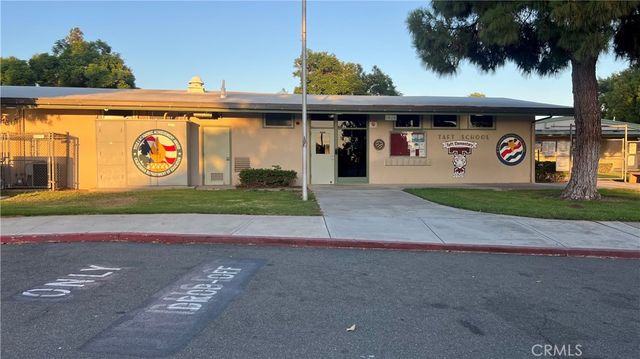 338 E Meats, Orange, CA 92865