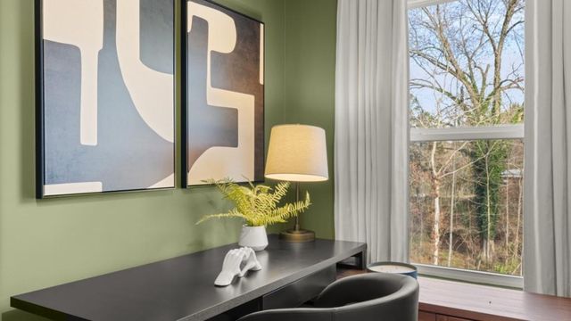 3893 Donetta Drive, Atlanta, GA 30349