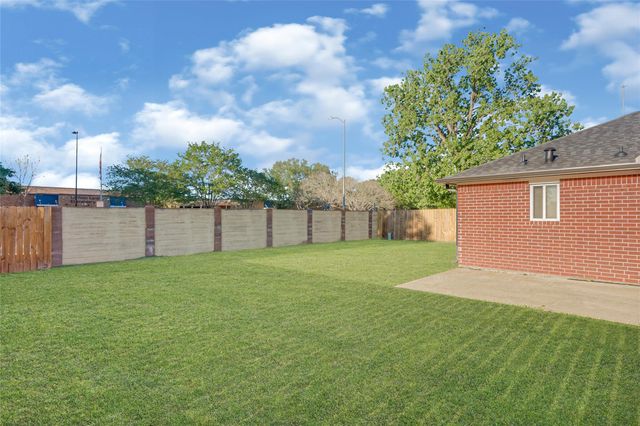 1826 Crestview Court, Missouri City, TX 77459